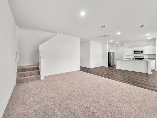 Building Photo - 3602 Bishop Ter Dr