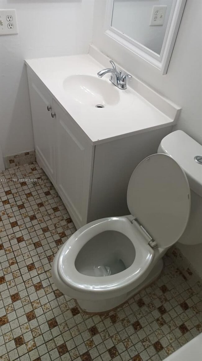 Building Photo - 8400 SW 133rd Avenue Rd