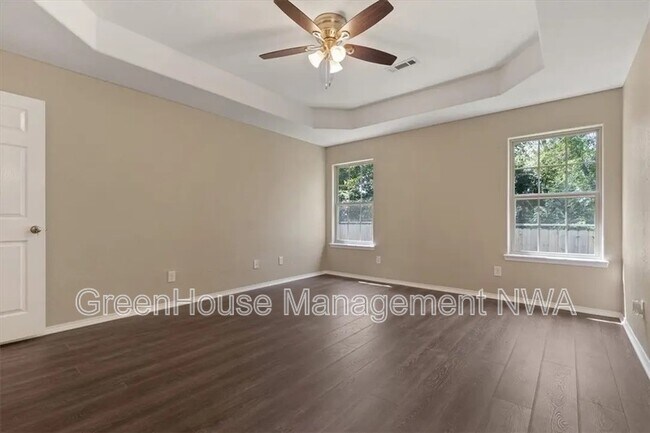 Building Photo - 2705 SW Greensprings Rd