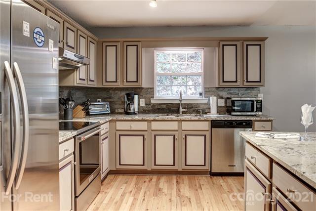 Building Photo - 47 Lawterdale Rd