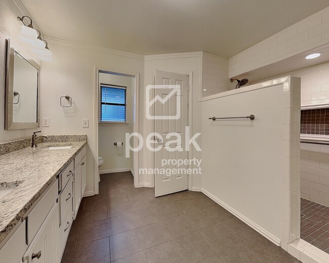 Building Photo - $2300! 3 Bed/ 2 Bath In KELLER!