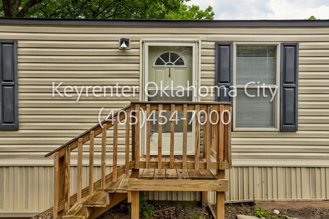 Building Photo - Spacious 2BD/1BTH Home In OakRidge Village In Spencer