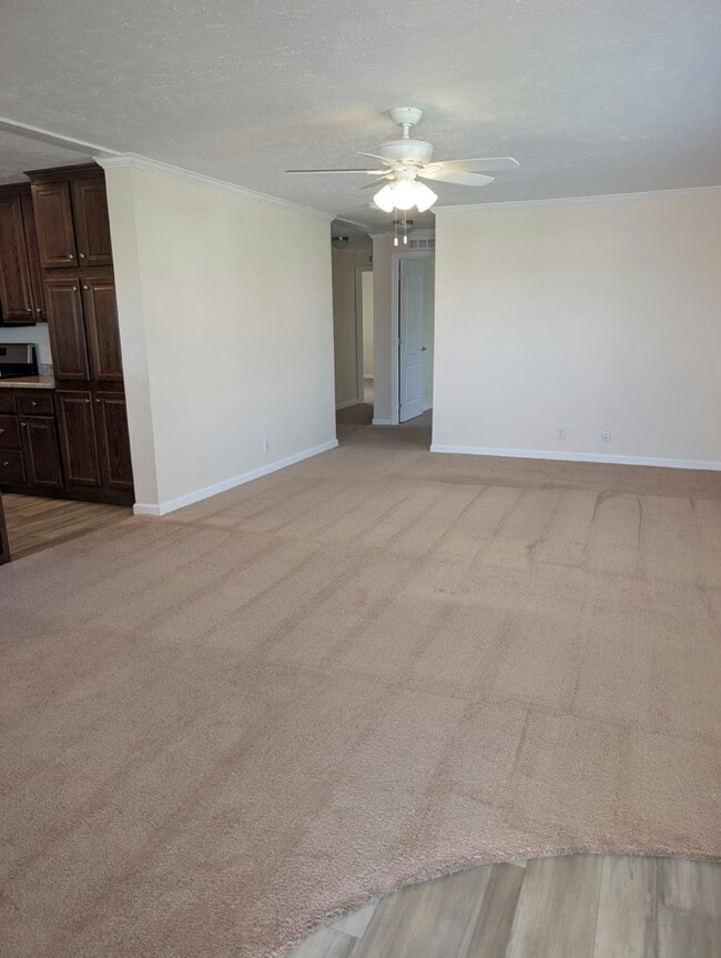 Building Photo - 52553 Elmcrest Ct