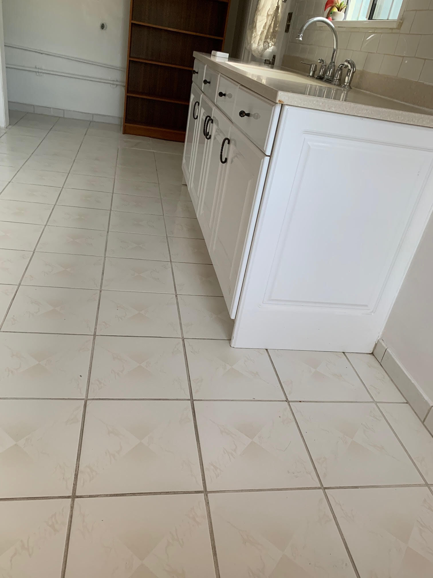 Building Photo - 253 5th Ave