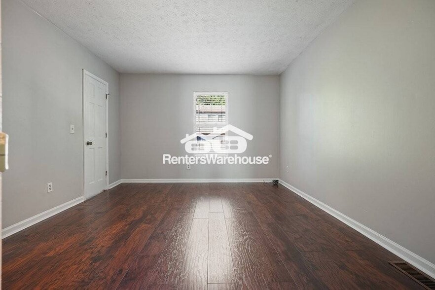 Building Photo - 1822 Cumberland Valley Pl SE