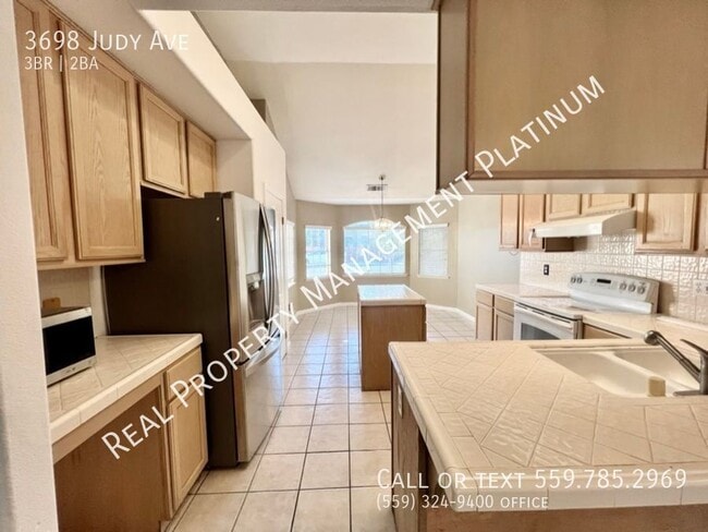 Building Photo - 3698 Judy Ave