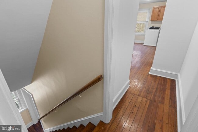 Building Photo - 134 Plant Ave