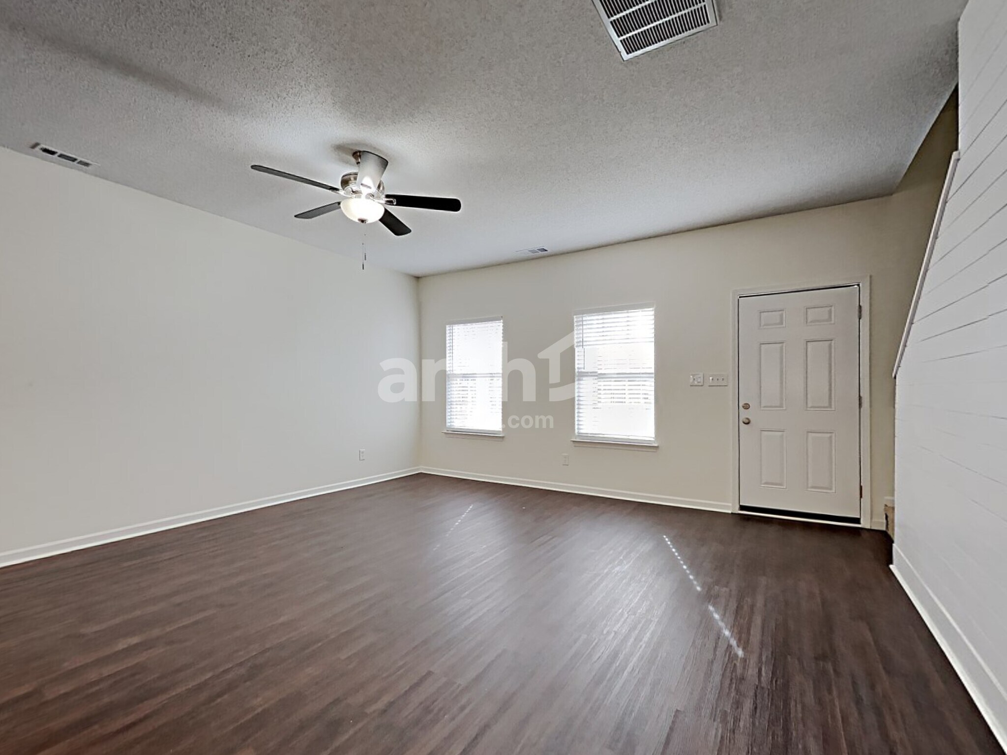 Building Photo - 106 Peterborough Dr