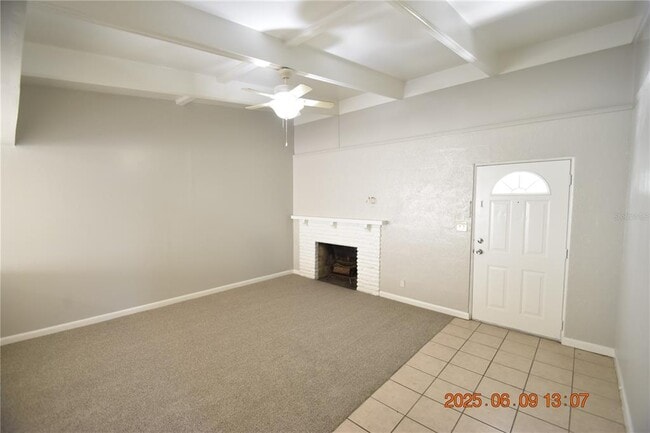 Building Photo - 5325 4th St S