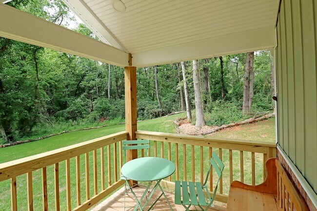 Building Photo - 3097 Morgantown Rd