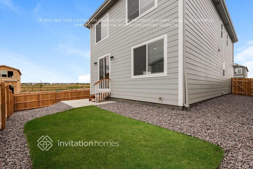 Building Photo - 13503 Arriba Dr