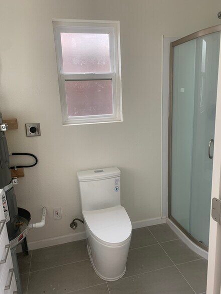 Building Photo - 4994 Berkeland Ct