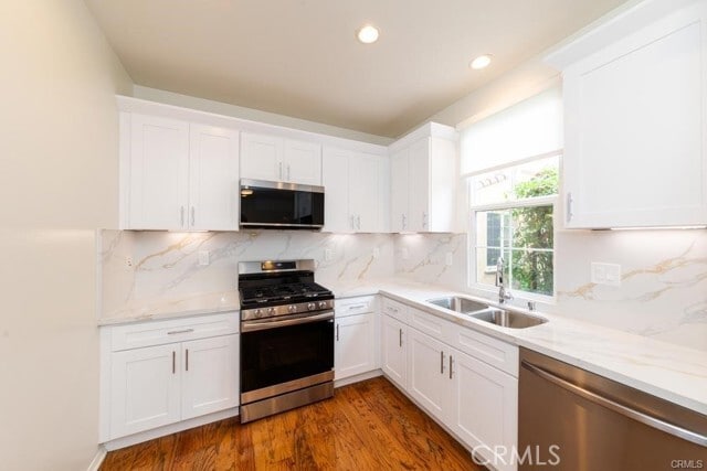 Building Photo - 72 Chantilly
