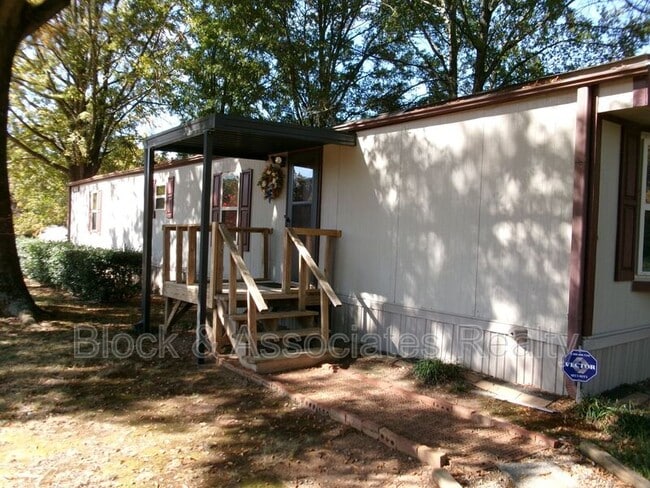 Building Photo - 6991-A Spencer Dixon Rd