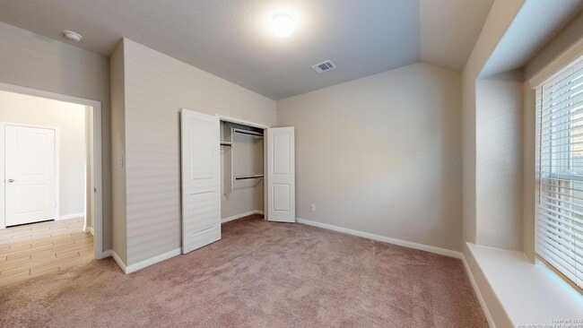 Building Photo - 5911 Akin Glen