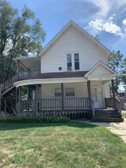 Building Photo - 441 Addison St