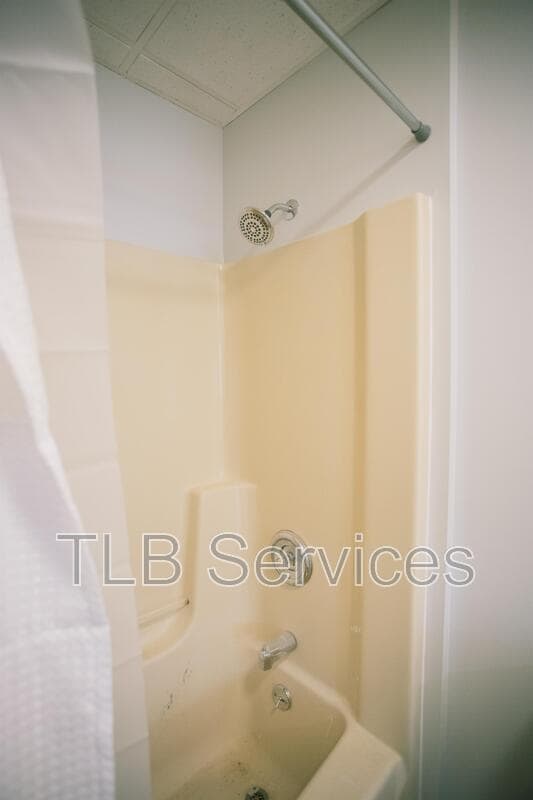 Building Photo - 159 Bellman St