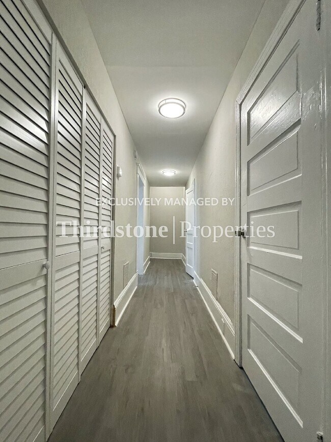 Building Photo - 1230 N Liberty St