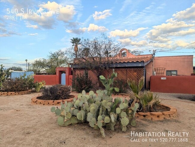 Building Photo - 540 S Irving Ave