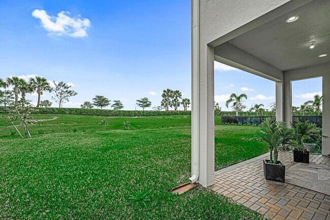 Building Photo - 5482 Macoon Wy