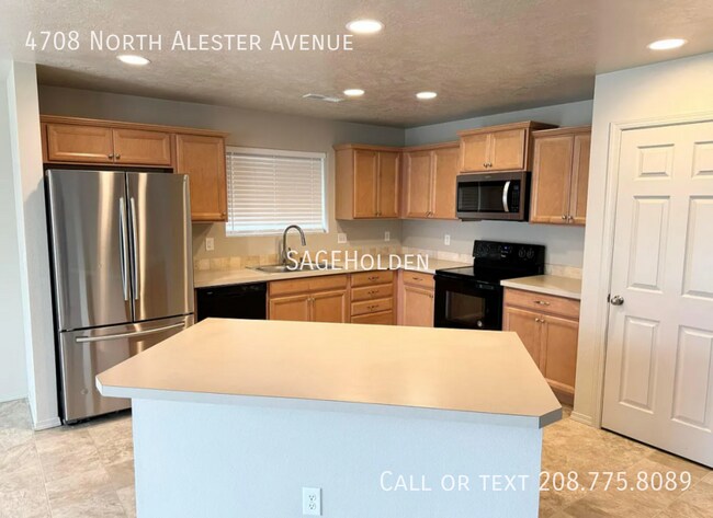 Building Photo - 4708 N Alester Ave