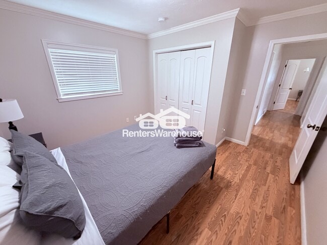 Building Photo - 2555 S 400 E