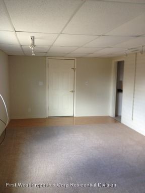 Building Photo - 310 Elgin St