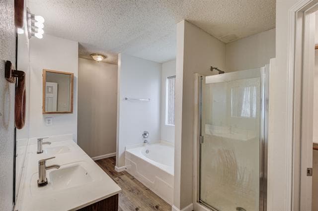 Building Photo - 7133 Amber Dr