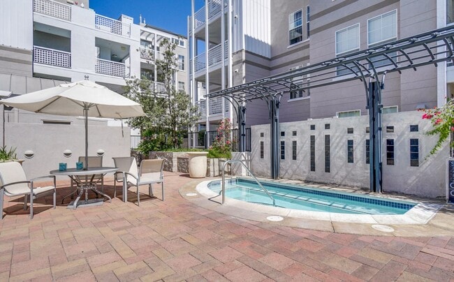 Building Photo - Large Santa Clara 1 Bedroom Condo in Rivermark Area