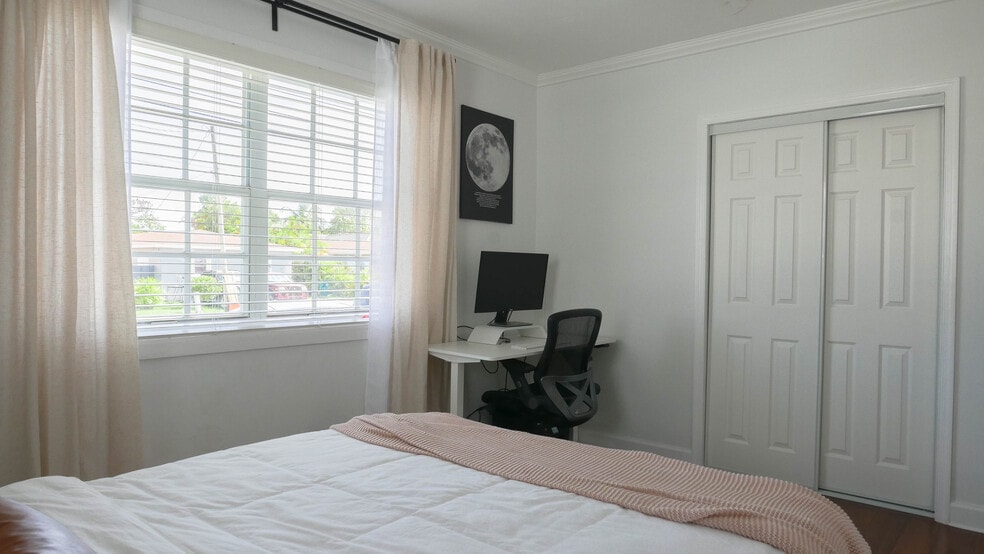 Bedroom 1 - 2945 SW 25th St
