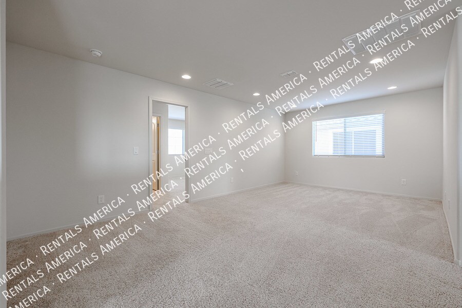 Building Photo - 25334 N 163rd Dr