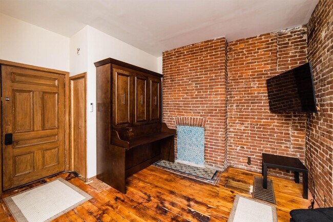 Building Photo - 1100 Allegheny Ave