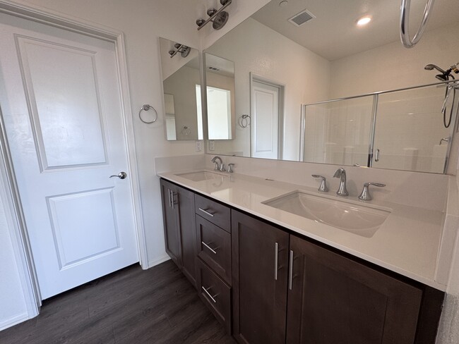 Master Bathroom - 12252 Estrella Dr