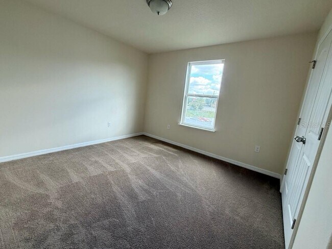 Building Photo - 4058 Brookshire Cir