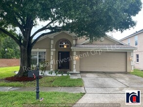 Building Photo - Beautiful 4 bedroom 2 Bath Single Family Home ~Oviedo~