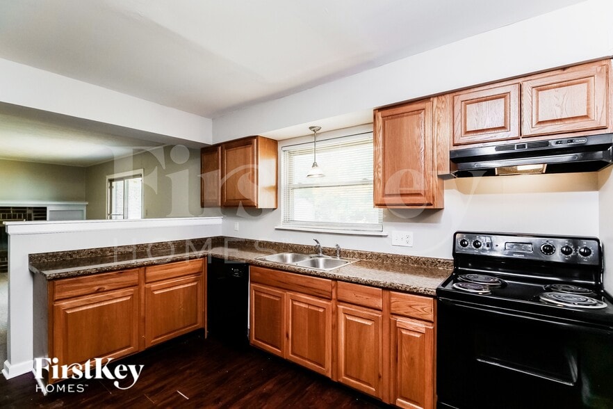 Building Photo - 3262 Eastbrooke Ct