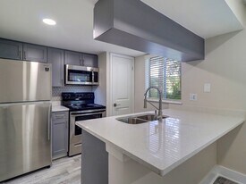 Interior Photo - The River Pointe Apartments