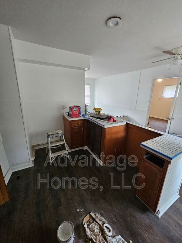 Building Photo - 11214 Crystal Ave