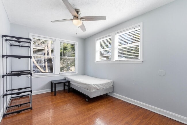 Building Photo - 50 Saragossa St