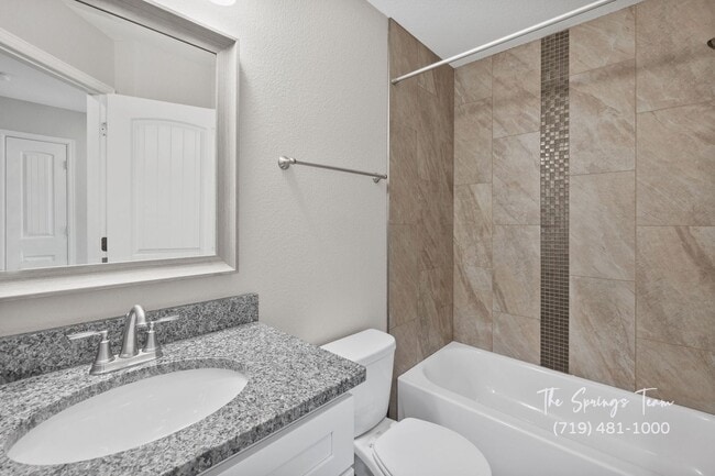 Building Photo - LUXURY 3BR TOWNHOME IN THE VILLAS AT NORTH...