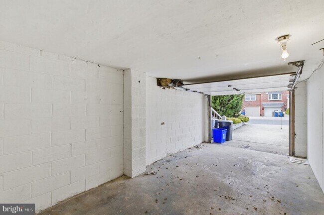 Building Photo - 3351 Morning Glory Rd