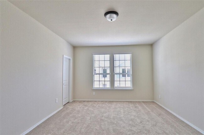 Building Photo - 10506 Blankiet Ln.