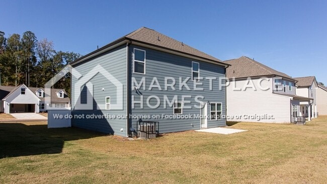 Building Photo - 211 Ww Carr Ave