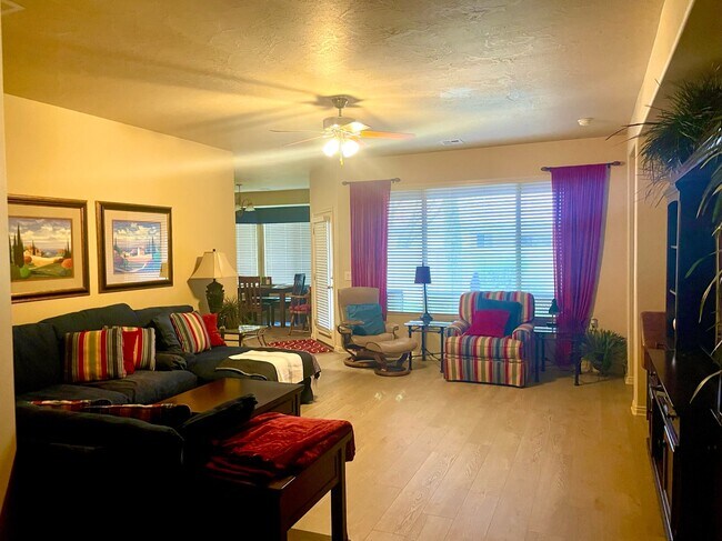 Building Photo - 4369 S Aspen Glow Dr