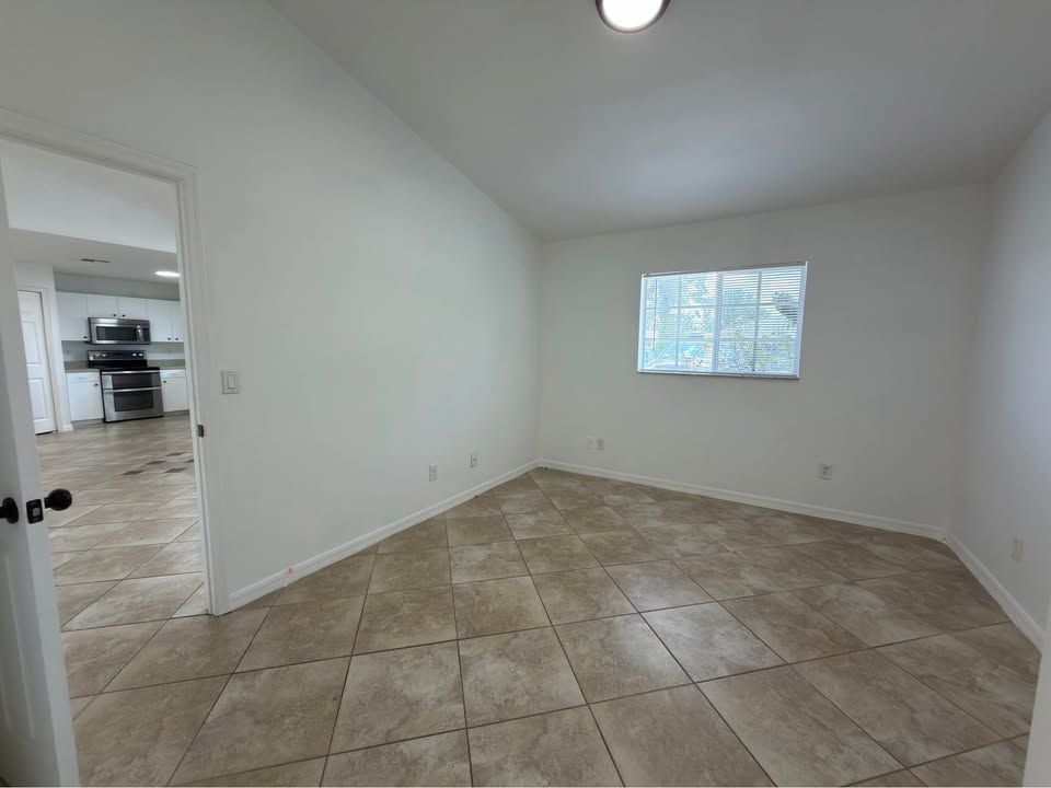 Building Photo - 4647 28th St SW