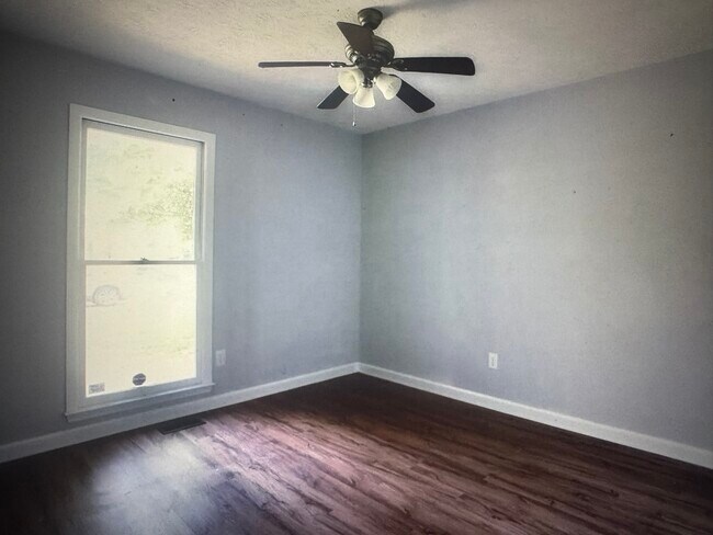 Building Photo - 6813 Torrance Ln