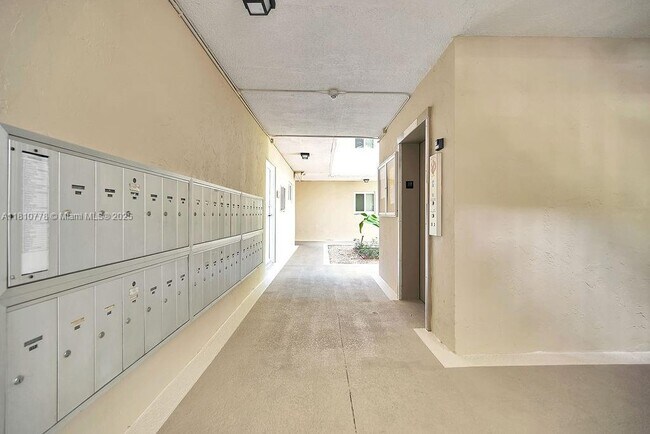 Building Photo - 7720 Camino Real