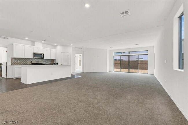 Building Photo - 7079 Grace Est Ave