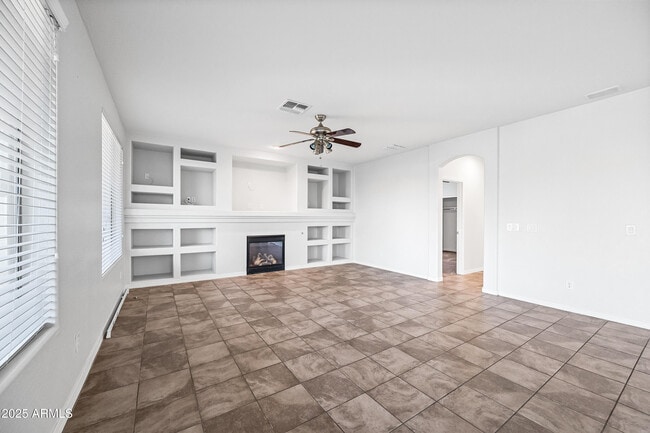 Building Photo - 9707 S 45th Ave