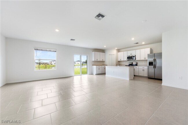 Building Photo - 4015 San Felice Ln